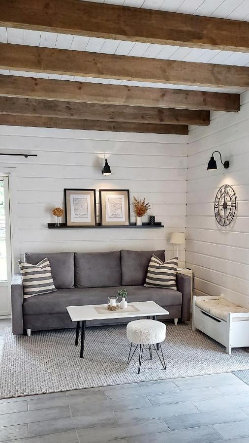 Zolte Drzwi Sucha Rzeczka Villa Ngoại thất bức ảnh
